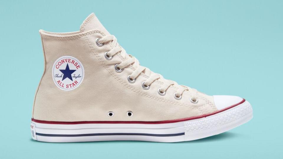 chucks weightlifting shoes